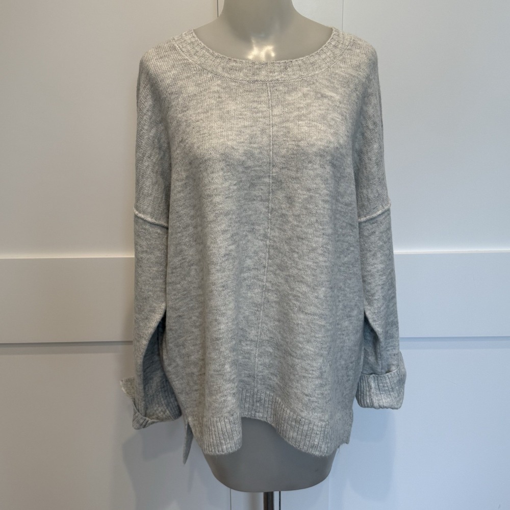 CeCe Sweater Women's Large Gray Oversized Crewneck Side Slit Cozy Knit Pullover